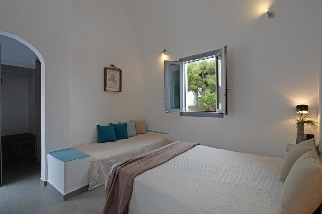 Perissa Blue Dome Rooms Екстериор снимка