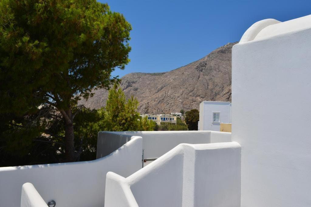 Perissa Blue Dome Rooms Екстериор снимка