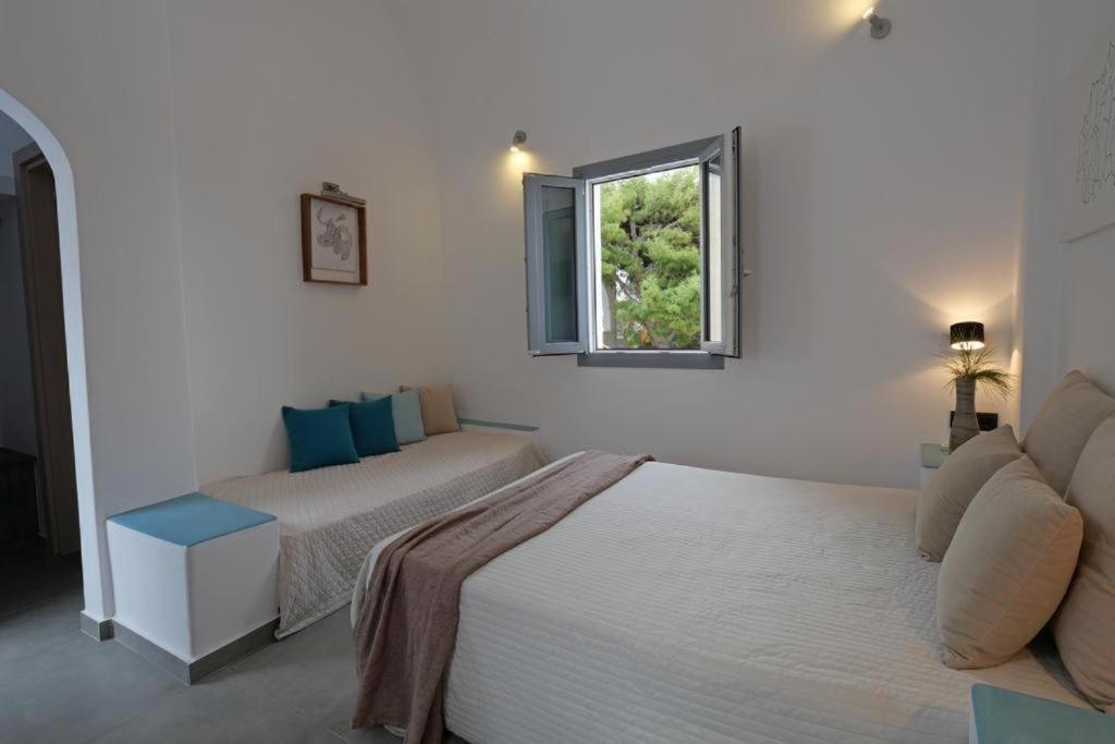 Perissa Blue Dome Rooms Екстериор снимка